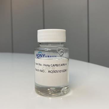 Tensioactivo anfotérico cocamidopropil betína y cloruro de sodio y benzoato de sodio bajo irritación rendimiento leve