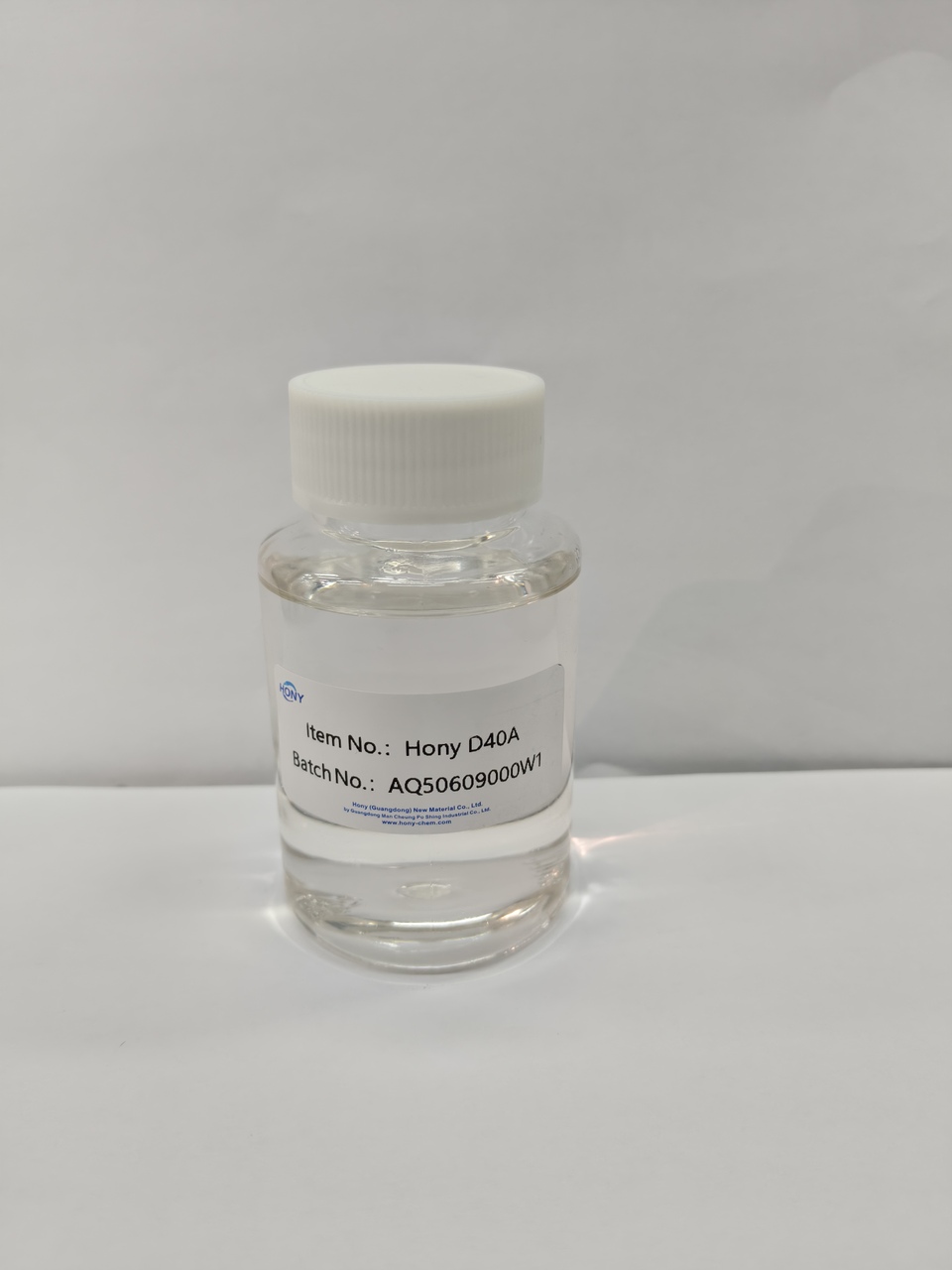 Acondicionador de dimeticona PEG-12 soluble en agua de viscosidad media para una sensación sedosa